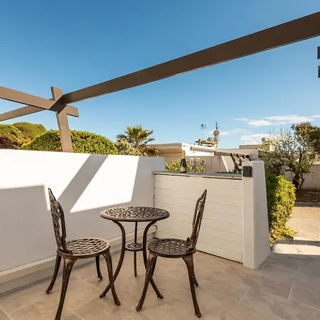 Tolérance - Port Nature 2 Hébergement de vacances Agde