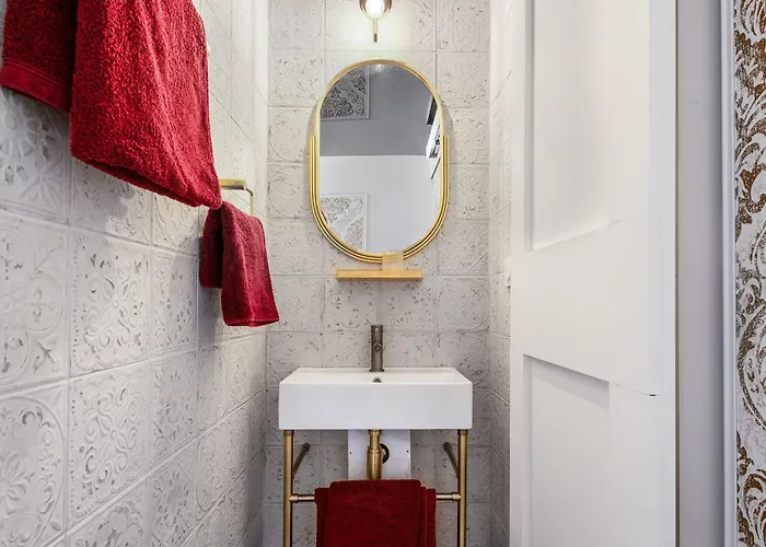 Tolérance - Port Nature 2 * Agde